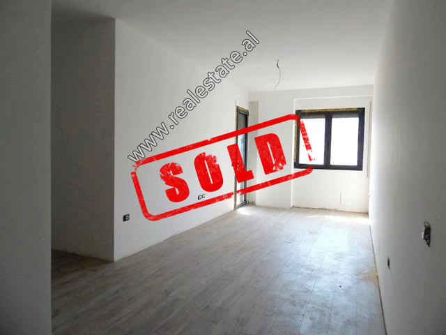 Two bedroom apartment for sale in the beginning of Gjik Kuqali Street in Tirana.

It is situated o