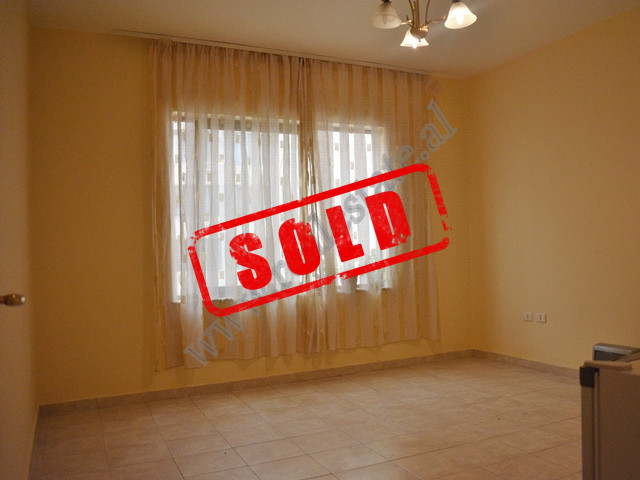 One bedroom apartment for sale in Gjergj Legisi Street in Tirana.
It is situated on the third floor