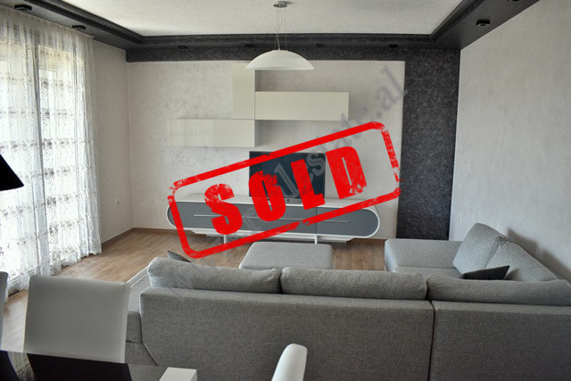 Apartament 3+1 modern per shitje ne rrugen Sami Frasheri ne Tirane.

Ndodhet ne katin e 5 te nje p