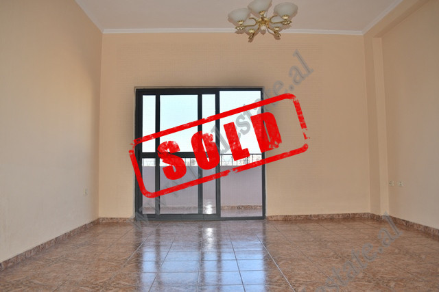 &nbsp;Apartment for sale in Studenti Street, behind the Faculty of Civil Engineering.
The house is 