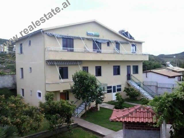 Hotel ne shitje ne Gjirin e Lalzit (GLS-114-4)