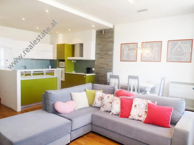 Apartament dupleks per shitje prane Rezidences Kodra e Diellit ne Tirane, (TRS-1117-17d)