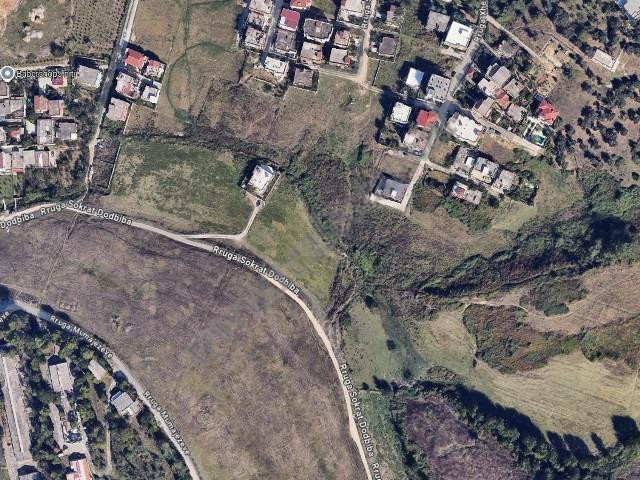 Toke per shitje prane Kryegjyshates Boterore Bektashiane ne Tirane