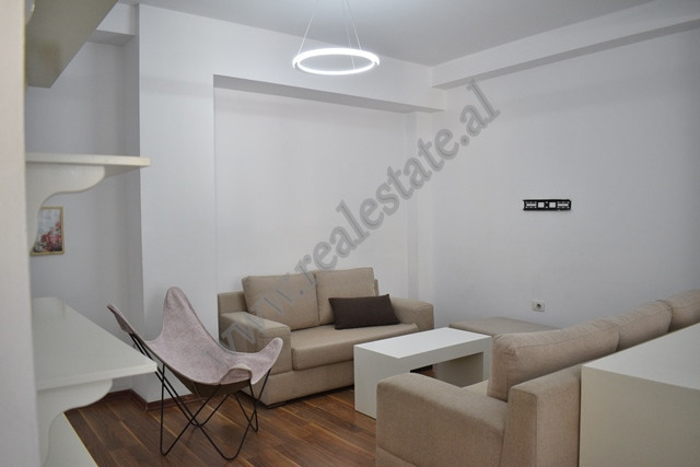 Apartament 3+1 me qira prane Liqenit Artificial ne Tirane