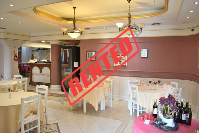 Restorant me qira ne rrugen Reshit Collaku ne Tirane